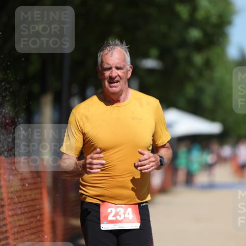 07.09.2025 - 19. Norderstedt Triathlon Michael Strokosch http://msf.ph/oto/8810368 07.09.2025 12:48:29 Laufen 234 meine-sportfotos.de