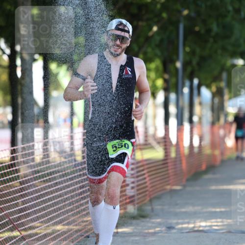 07.09.2025 - 19. Norderstedt Triathlon Michael Strokosch http://msf.ph/oto/8810370 07.09.2025 16:15:25 Laufen 550, 1430 meine-sportfotos.de