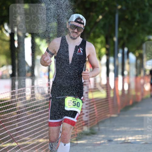 07.09.2025 - 19. Norderstedt Triathlon Michael Strokosch http://msf.ph/oto/8810373 07.09.2025 16:15:25 Laufen 550, 1430 meine-sportfotos.de