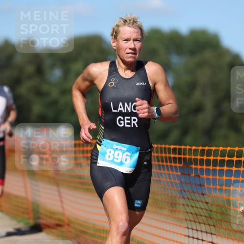 07.09.2025 - 19. Norderstedt Triathlon Michael Strokosch http://msf.ph/oto/8810374 07.09.2025 15:17:59 Laufen 398, 422, 896, 960, 970, 1478 meine-sportfotos.de