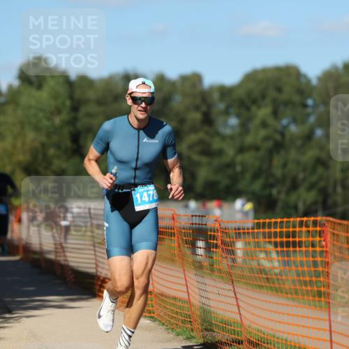 07.09.2025 - 19. Norderstedt Triathlon Michael Strokosch http://msf.ph/oto/8810402 07.09.2025 15:18:02 Laufen 398, 422, 896, 990, 1478 meine-sportfotos.de