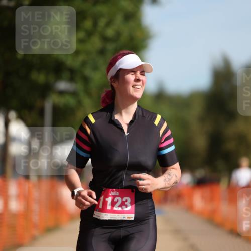 07.09.2025 - 19. Norderstedt Triathlon Michael Strokosch http://msf.ph/oto/8810427 07.09.2025 10:40:25 Laufen 645, 1123 meine-sportfotos.de