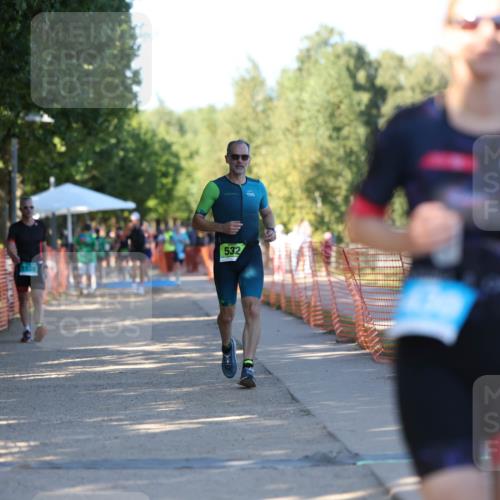 07.09.2025 - 19. Norderstedt Triathlon Michael Strokosch http://msf.ph/oto/8810429 07.09.2025 16:15:32 Laufen 532, 1430 meine-sportfotos.de