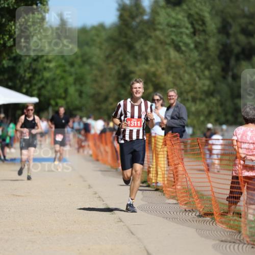 07.09.2025 - 19. Norderstedt Triathlon Michael Strokosch http://msf.ph/oto/8810445 07.09.2025 12:48:44 Laufen 1311 meine-sportfotos.de
