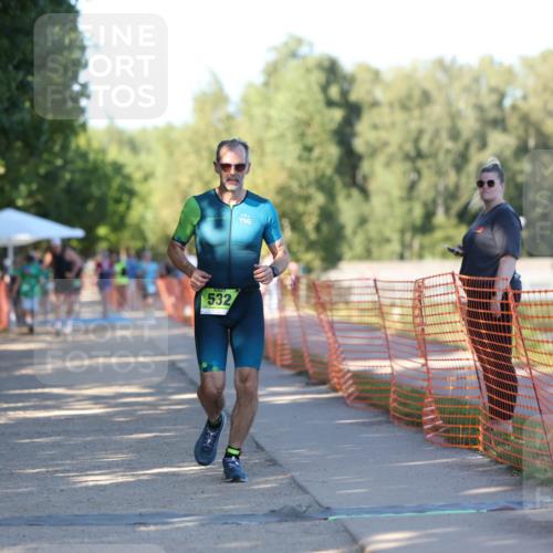 07.09.2025 - 19. Norderstedt Triathlon Michael Strokosch http://msf.ph/oto/8810453 07.09.2025 16:15:33 Laufen 532, 1430 meine-sportfotos.de