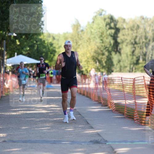 07.09.2025 - 19. Norderstedt Triathlon Michael Strokosch http://msf.ph/oto/8810496 07.09.2025 16:15:44 Laufen 430, 523, 1405, 1538 meine-sportfotos.de