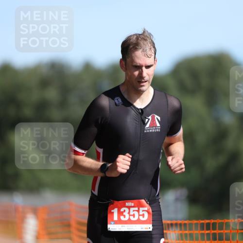 07.09.2025 - 19. Norderstedt Triathlon Michael Strokosch http://msf.ph/oto/8810500 07.09.2025 11:39:21 Laufen 1355 meine-sportfotos.de