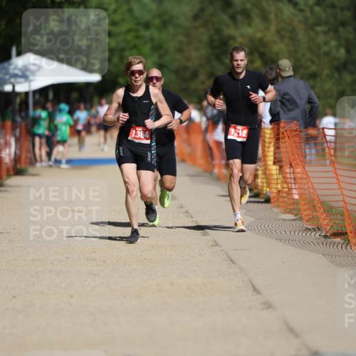 07.09.2025 - 19. Norderstedt Triathlon Michael Strokosch http://msf.ph/oto/8810523 07.09.2025 12:48:51 Laufen 1212, 1311, 1342, 1364 meine-sportfotos.de