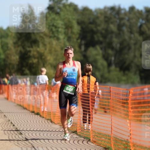 07.09.2025 - 19. Norderstedt Triathlon Michael Strokosch http://msf.ph/oto/8810527 07.09.2025 10:40:49 Laufen 649 meine-sportfotos.de
