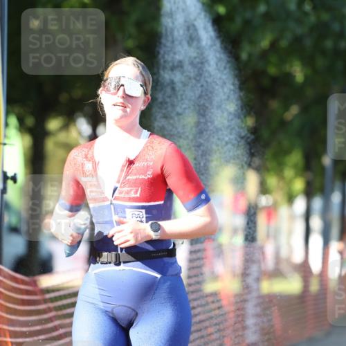 07.09.2025 - 19. Norderstedt Triathlon Michael Strokosch http://msf.ph/oto/8810575 07.09.2025 16:15:57 Laufen 459, 1498, 1587 meine-sportfotos.de