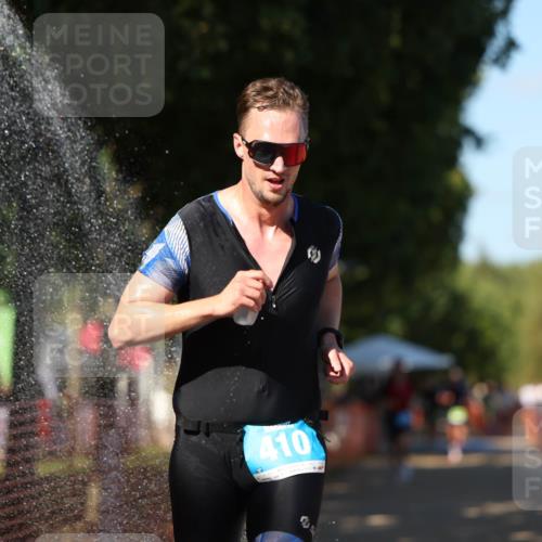 07.09.2025 - 19. Norderstedt Triathlon Michael Strokosch http://msf.ph/oto/8810590 07.09.2025 15:18:45 Laufen 374, 410 meine-sportfotos.de