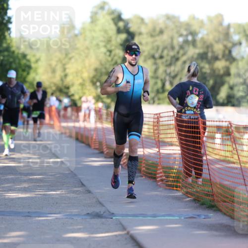 07.09.2025 - 19. Norderstedt Triathlon Michael Strokosch http://msf.ph/oto/8810634 07.09.2025 16:16:06 Laufen 454, 1587, 1591, 1604, 1624 meine-sportfotos.de