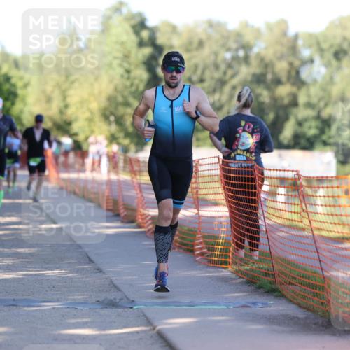 07.09.2025 - 19. Norderstedt Triathlon Michael Strokosch http://msf.ph/oto/8810641 07.09.2025 16:16:06 Laufen 454, 1587, 1591, 1604, 1624 meine-sportfotos.de