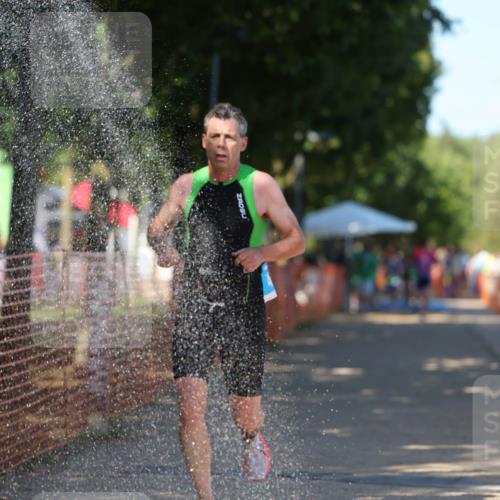 07.09.2025 - 19. Norderstedt Triathlon Michael Strokosch http://msf.ph/oto/8810738 07.09.2025 15:19:09 Laufen 417 meine-sportfotos.de
