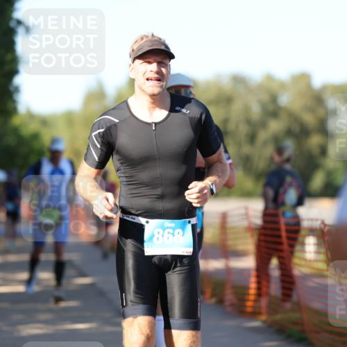 07.09.2025 - 19. Norderstedt Triathlon Michael Strokosch http://msf.ph/oto/8810748 07.09.2025 16:16:17 Laufen 414, 454, 868, 1070, 1486, 1565, 1570, 1591 meine-sportfotos.de
