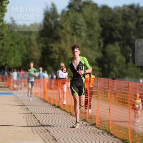 07.09.2025 - 19. Norderstedt Triathlon Michael Strokosch http://msf.ph/oto/8810759 07.09.2025 10:41:26 Laufen 655 meine-sportfotos.de