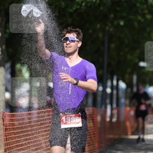 07.09.2025 - 19. Norderstedt Triathlon Michael Strokosch http://msf.ph/oto/8810769 07.09.2025 13:26:50 Laufen 177, 1388 meine-sportfotos.de