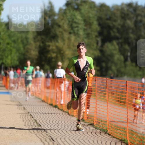 07.09.2025 - 19. Norderstedt Triathlon Michael Strokosch http://msf.ph/oto/8810782 07.09.2025 10:41:26 Laufen 655 meine-sportfotos.de