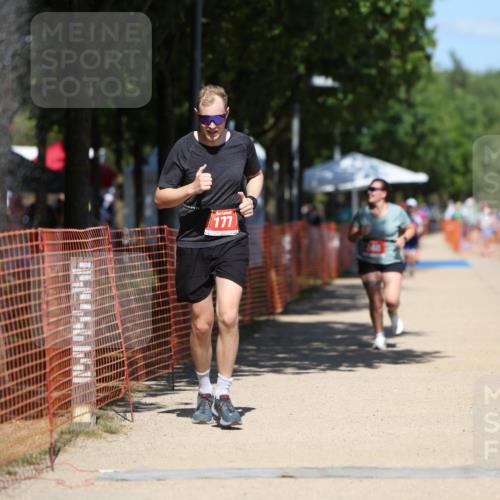 07.09.2025 - 19. Norderstedt Triathlon Michael Strokosch http://msf.ph/oto/8810804 07.09.2025 13:26:54 Laufen 177, 248, 1388 meine-sportfotos.de
