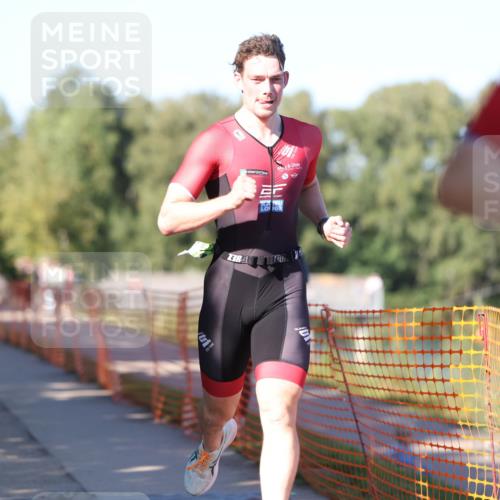07.09.2025 - 19. Norderstedt Triathlon Michael Strokosch http://msf.ph/oto/8810855 07.09.2025 16:16:33 Laufen 416, 499, 1488, 1497, 1571 meine-sportfotos.de