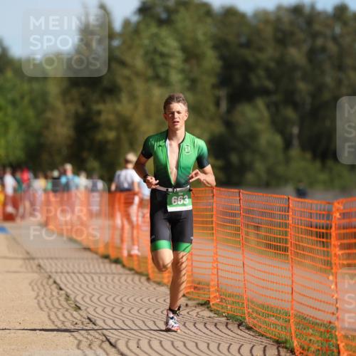07.09.2025 - 19. Norderstedt Triathlon Michael Strokosch http://msf.ph/oto/8810930 07.09.2025 10:41:33 Laufen 655, 663, 1132 meine-sportfotos.de