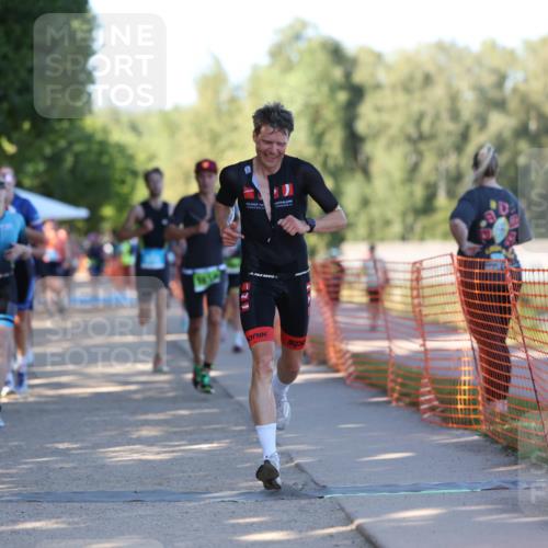 07.09.2025 - 19. Norderstedt Triathlon Michael Strokosch http://msf.ph/oto/8810973 07.09.2025 16:16:50 Laufen 480, 520, 913, 1068, 1105, 1504, 1610 meine-sportfotos.de