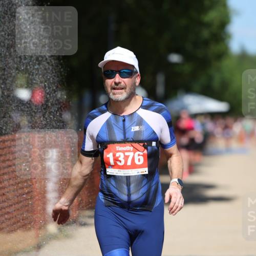 07.09.2025 - 19. Norderstedt Triathlon Michael Strokosch http://msf.ph/oto/8811032 07.09.2025 13:27:12 Laufen 295, 1376 meine-sportfotos.de