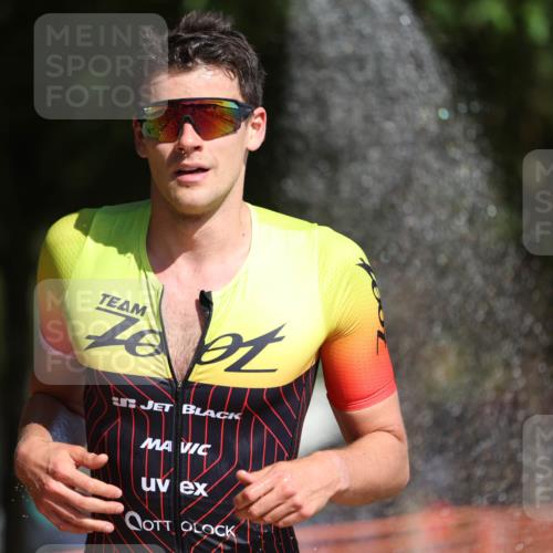 07.09.2025 - 19. Norderstedt Triathlon Michael Strokosch http://msf.ph/oto/8811075 07.09.2025 11:39:56 Laufen 199, 1207, 1335 meine-sportfotos.de