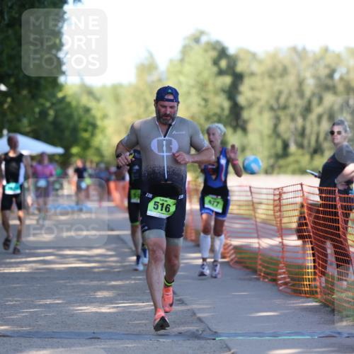 07.09.2025 - 19. Norderstedt Triathlon Michael Strokosch http://msf.ph/oto/8811109 07.09.2025 16:17:17 Laufen 390, 440, 477, 512, 516, 542 meine-sportfotos.de