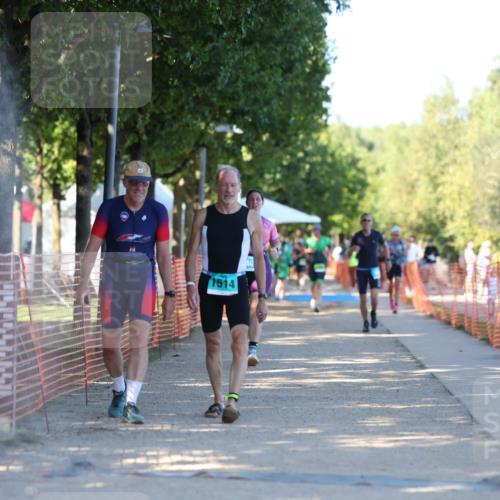 07.09.2025 - 19. Norderstedt Triathlon Michael Strokosch http://msf.ph/oto/8811116 07.09.2025 16:17:25 Laufen 408, 512, 909, 1514, 1539 meine-sportfotos.de