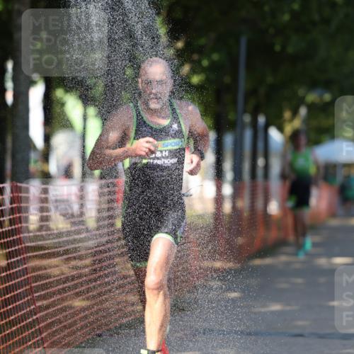 07.09.2025 - 19. Norderstedt Triathlon Michael Strokosch http://msf.ph/oto/8811125 07.09.2025 15:20:11 Laufen 1408 meine-sportfotos.de