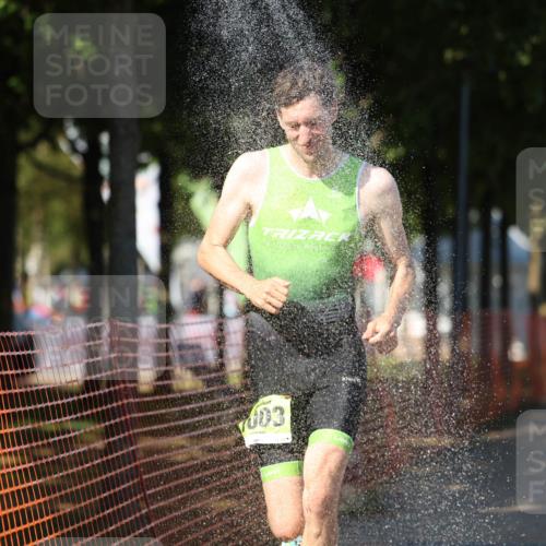 07.09.2025 - 19. Norderstedt Triathlon Michael Strokosch http://msf.ph/oto/8811178 07.09.2025 15:20:17 Laufen 908, 1456 meine-sportfotos.de