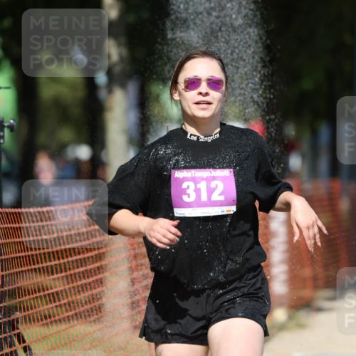 07.09.2025 - 19. Norderstedt Triathlon Michael Strokosch http://msf.ph/oto/8811217 07.09.2025 13:27:31 Laufen 312, 346 meine-sportfotos.de