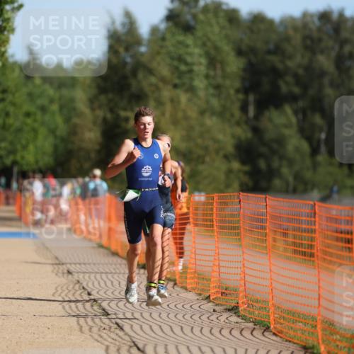 07.09.2025 - 19. Norderstedt Triathlon Michael Strokosch http://msf.ph/oto/8811229 07.09.2025 10:41:45 Laufen 657, 673, 1132, 1148 meine-sportfotos.de