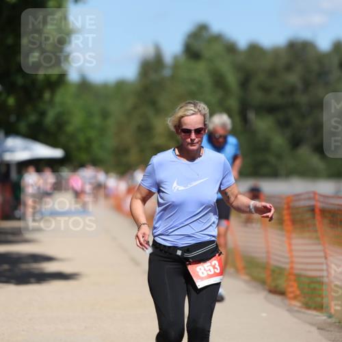07.09.2025 - 19. Norderstedt Triathlon Michael Strokosch http://msf.ph/oto/8811236 07.09.2025 13:27:44 Laufen 290, 304, 853 meine-sportfotos.de