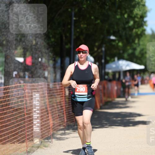 07.09.2025 - 19. Norderstedt Triathlon Michael Strokosch http://msf.ph/oto/8811252 07.09.2025 13:27:45 Laufen 290, 304, 853 meine-sportfotos.de