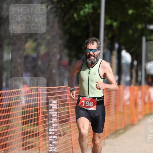 07.09.2025 - 19. Norderstedt Triathlon Michael Strokosch http://msf.ph/oto/8811298 07.09.2025 11:40:12 Laufen 196, 1171, 1323 meine-sportfotos.de