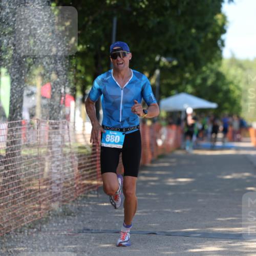07.09.2025 - 19. Norderstedt Triathlon Michael Strokosch http://msf.ph/oto/8811308 07.09.2025 15:20:35 Laufen 373 meine-sportfotos.de