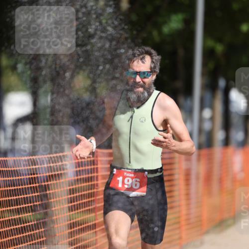 07.09.2025 - 19. Norderstedt Triathlon Michael Strokosch http://msf.ph/oto/8811318 07.09.2025 11:40:12 Laufen 196, 1171, 1323 meine-sportfotos.de