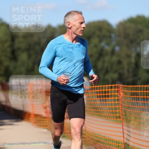 07.09.2025 - 19. Norderstedt Triathlon Michael Strokosch http://msf.ph/oto/8811338 07.09.2025 15:20:38 Laufen 373 meine-sportfotos.de