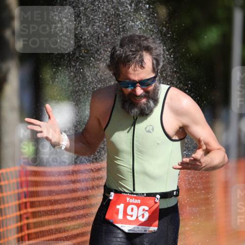 07.09.2025 - 19. Norderstedt Triathlon Michael Strokosch http://msf.ph/oto/8811345 07.09.2025 11:40:13 Laufen 196, 1171, 1323 meine-sportfotos.de