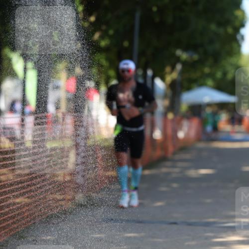 07.09.2025 - 19. Norderstedt Triathlon Michael Strokosch http://msf.ph/oto/8811354 07.09.2025 15:20:49 Laufen 972, 989, 1010 meine-sportfotos.de