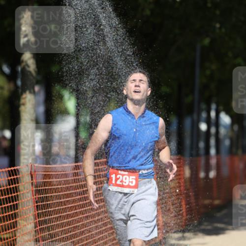 07.09.2025 - 19. Norderstedt Triathlon Michael Strokosch http://msf.ph/oto/8811460 07.09.2025 13:28:09 Laufen 336, 1295 meine-sportfotos.de