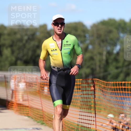 07.09.2025 - 19. Norderstedt Triathlon Michael Strokosch http://msf.ph/oto/8811474 07.09.2025 15:21:04 Laufen 1031 meine-sportfotos.de