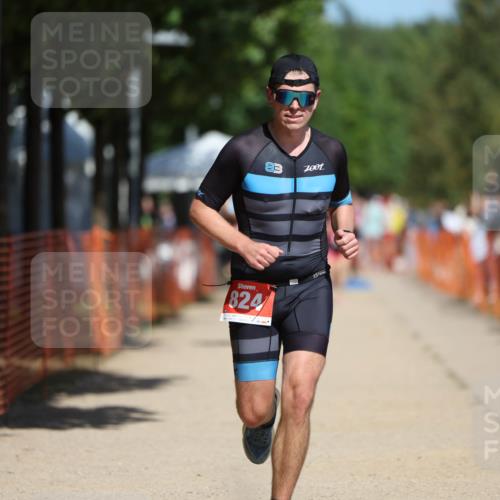 07.09.2025 - 19. Norderstedt Triathlon Michael Strokosch http://msf.ph/oto/8811499 07.09.2025 12:50:00 Laufen 721, 824 meine-sportfotos.de