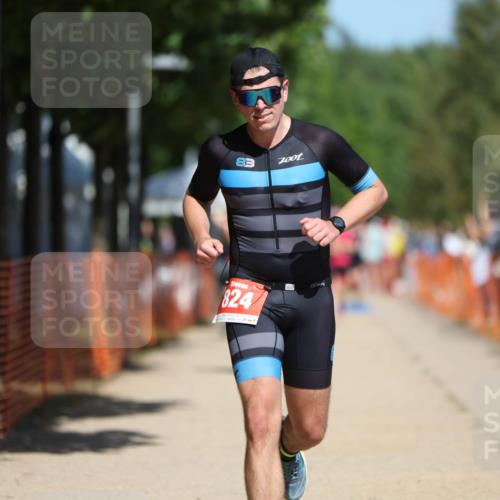 07.09.2025 - 19. Norderstedt Triathlon Michael Strokosch http://msf.ph/oto/8811505 07.09.2025 12:50:00 Laufen 721, 824 meine-sportfotos.de