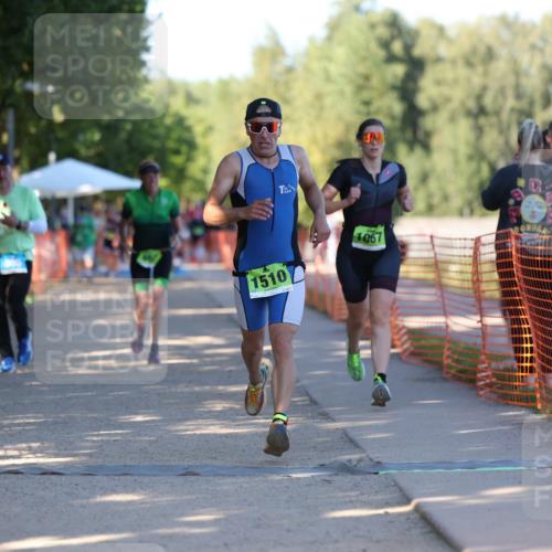 07.09.2025 - 19. Norderstedt Triathlon Michael Strokosch http://msf.ph/oto/8811543 07.09.2025 16:18:32 Laufen 467, 885, 905, 1067, 1090, 1510 meine-sportfotos.de