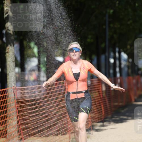 07.09.2025 - 19. Norderstedt Triathlon Michael Strokosch http://msf.ph/oto/8811673 07.09.2025 13:28:34 Laufen 330, 1337 meine-sportfotos.de