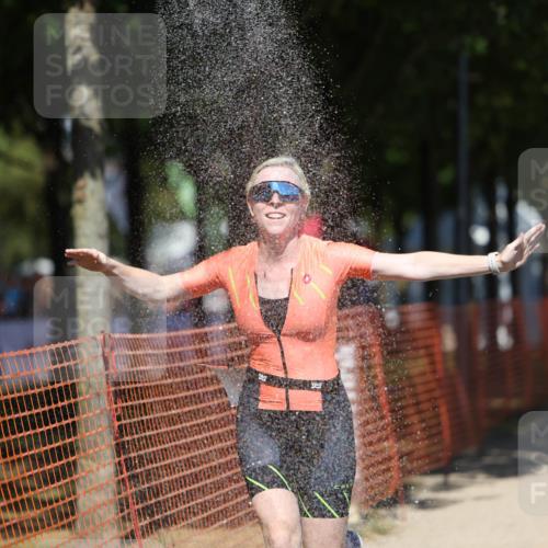 07.09.2025 - 19. Norderstedt Triathlon Michael Strokosch http://msf.ph/oto/8811687 07.09.2025 13:28:34 Laufen 330, 1337 meine-sportfotos.de