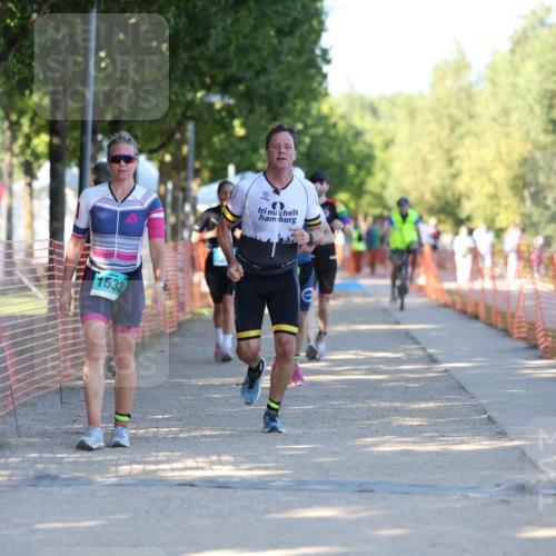07.09.2025 - 19. Norderstedt Triathlon Michael Strokosch http://msf.ph/oto/8811757 07.09.2025 16:19:03 Laufen 399, 446, 496, 519, 1532, 1584, 1586 meine-sportfotos.de